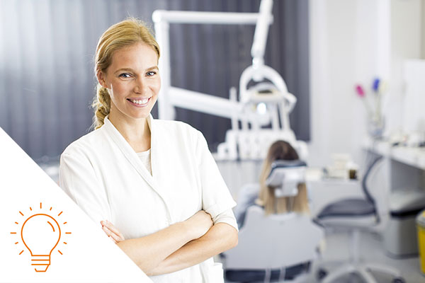 DENTAL-DAY - Einladung für junge Zahnärztinnen und Zahnärzte DENTAL-DAY - Einladung für junge Zahnärztinnen und Zahnärzte